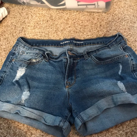 Old Navy Pants - Boyfriend shorts